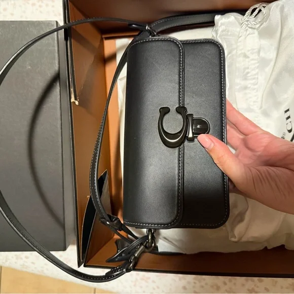 Coach Studio Baguette Bag - Picture 1 of 8